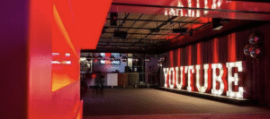 YouTube 